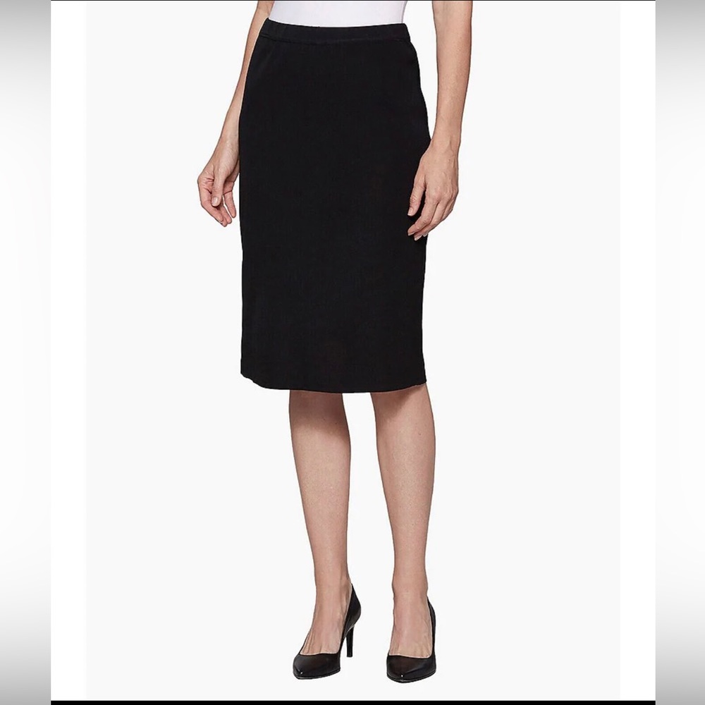 CHAPS Mesquite SPWR Black Skirt with pleated back